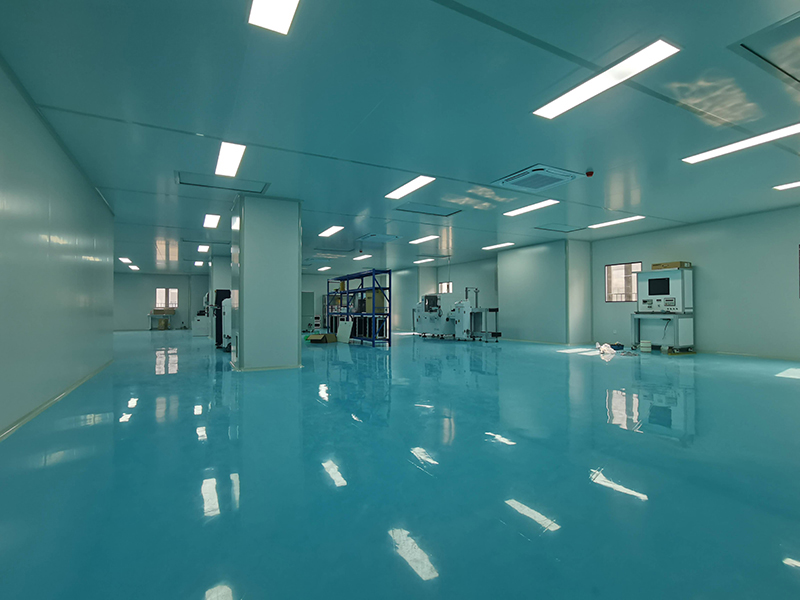 江苏润光光学仪器  百级无尘车间